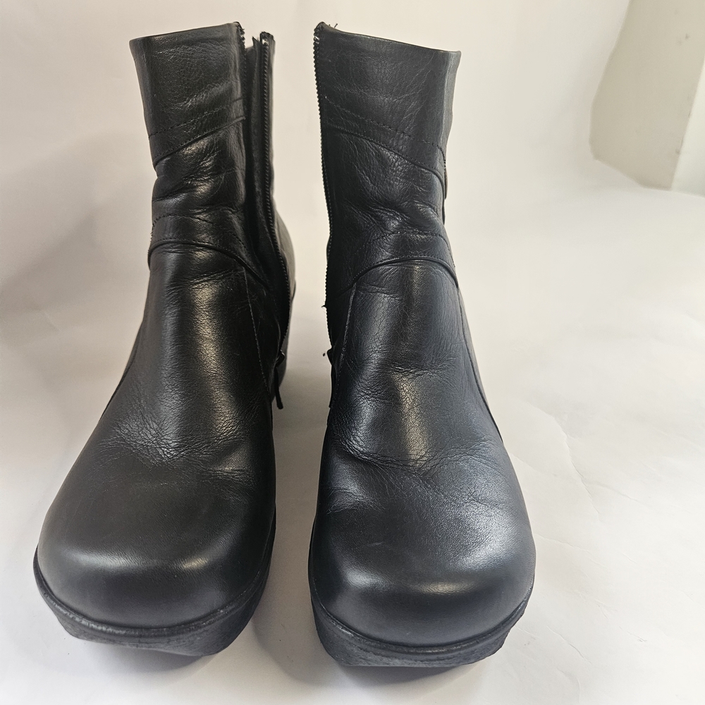 JAFA Leather Chunky Wedge Heel Black Ankle Boots Womens Size 41 (US-9.5)